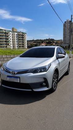 TOYOTA COROLLA 1.8 GLI 16V FLEX 4P AUTOMÁTICO TOYOTA COROLLA 1.8 GLI 16V FLEX 4P AUTOMÁTICO
